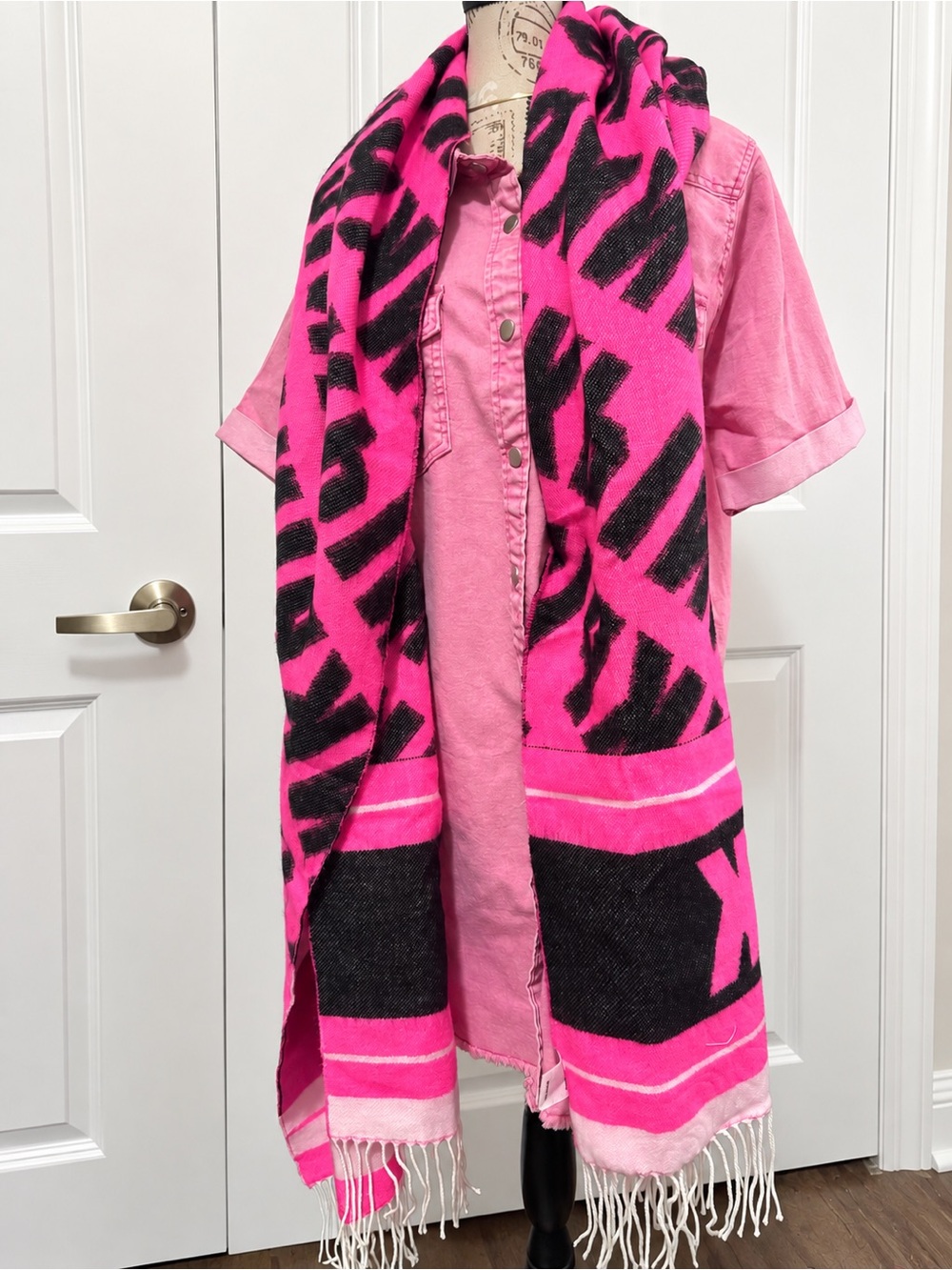 Victoria’s Secret PINK Hot Pink & Black Logo Oversized Scarf